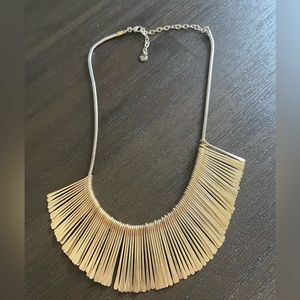 Stella & Dot gold tone necklace